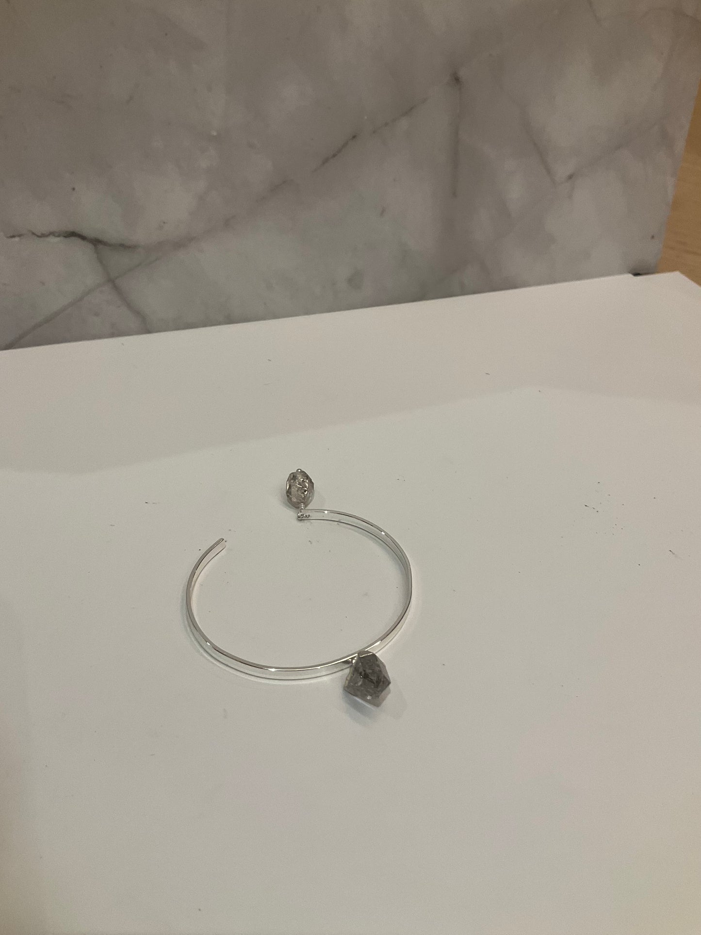 Stone free Cuff Bracelet Silver