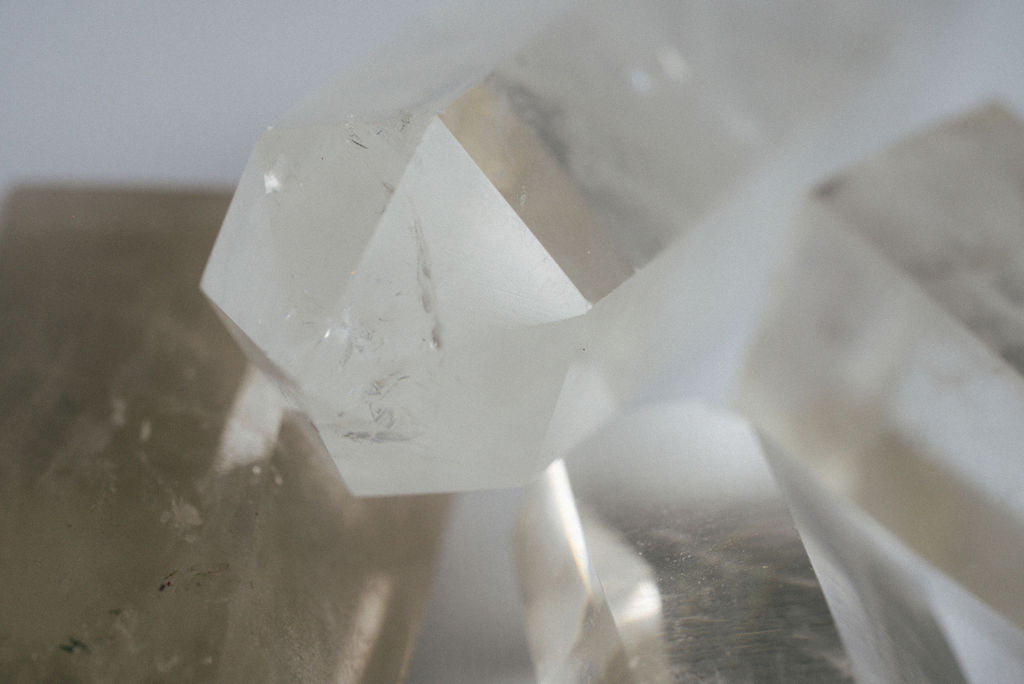 Clear Quartz Crystal Tower – Clear Quartz Tower for Clarity, Amplified Energy, and Balance