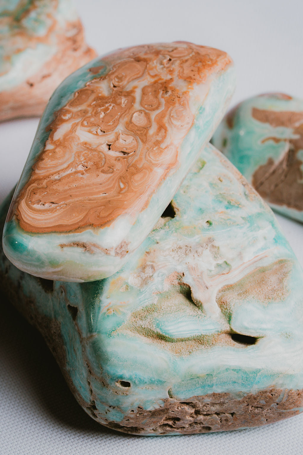 Blue Aragonite Free Form – Decorative Blue Aragonite for Serenity and Emotional Clarity