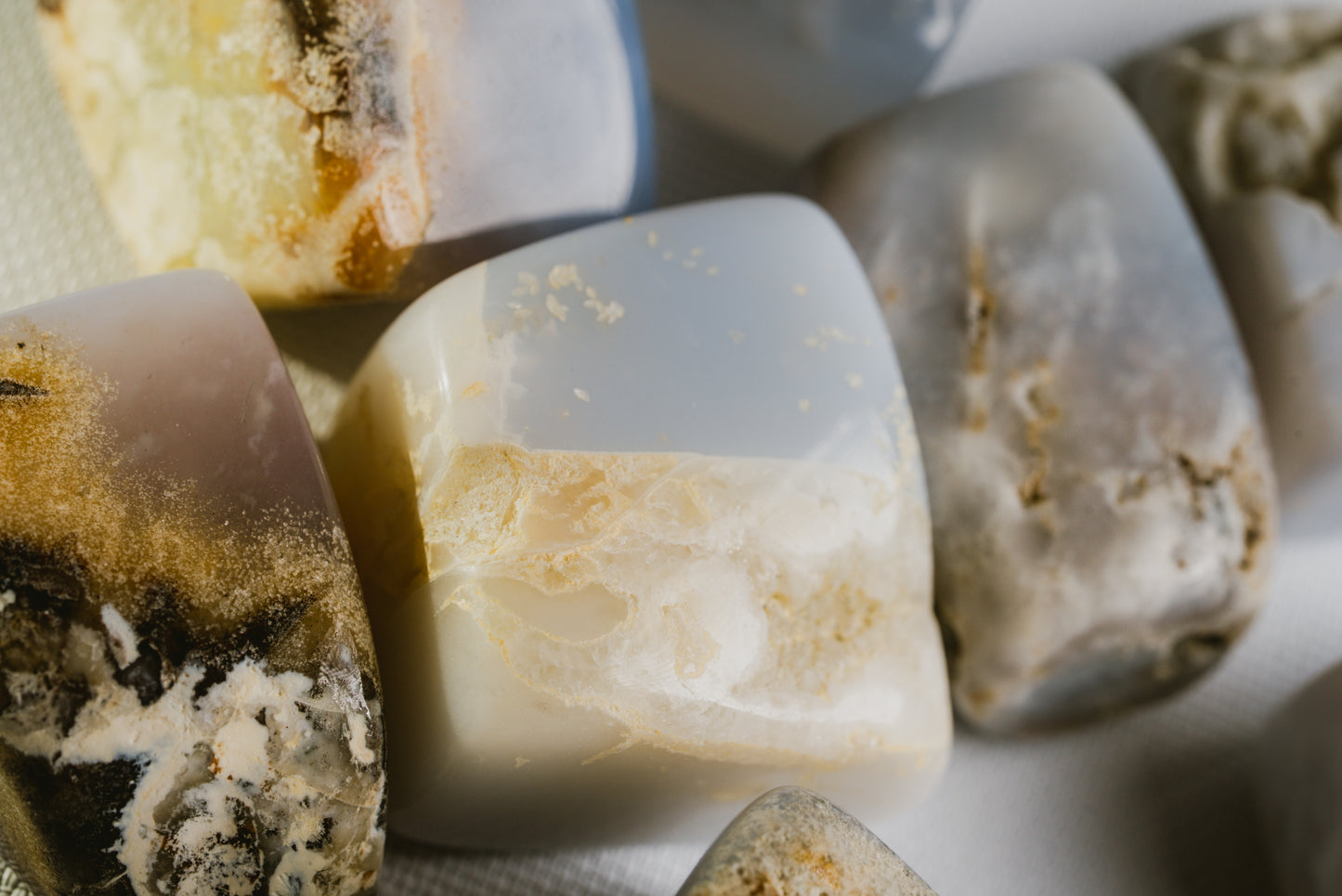 Blue Chalcedony Pocket Crystal – Smooth Stone for Clarity, Calm, and Serene Elegance
