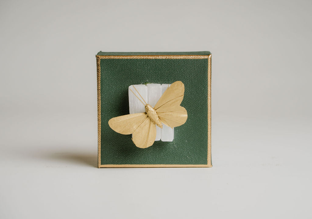 Butterfly on Selenite Wall Art – Small Decorative Piece with Charm and Sophistication