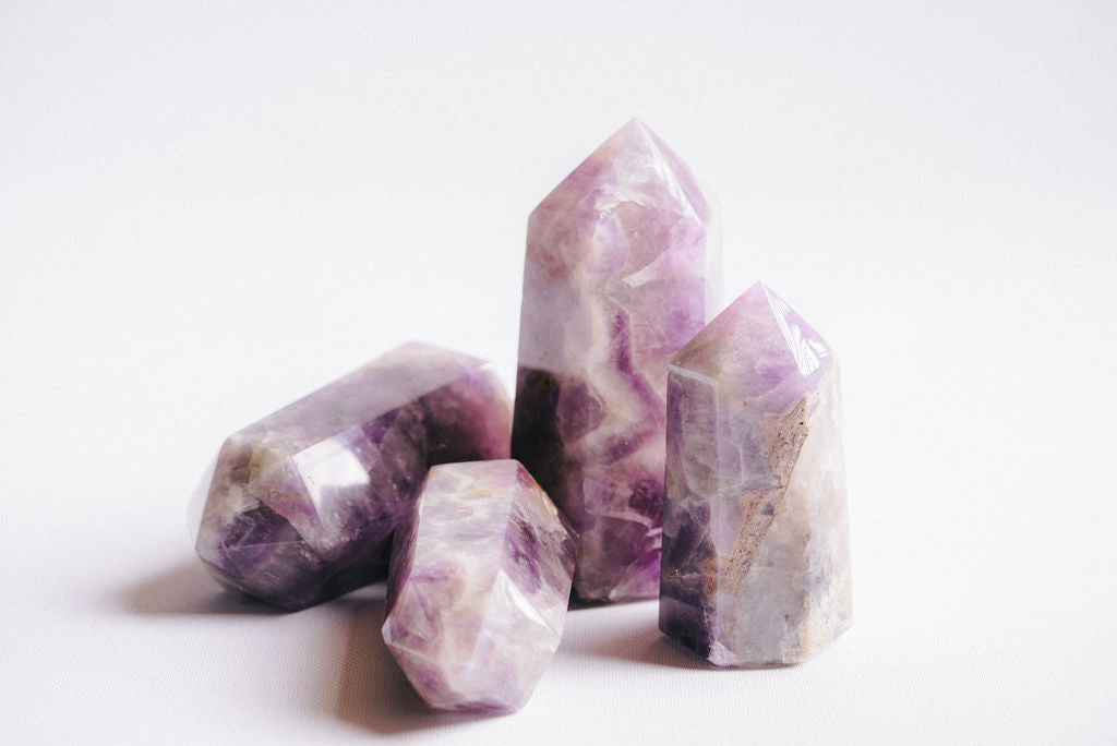 Chevron Amethyst Tower – Decorative Chevron Amethyst Tower for Clarity, Balance, and Natural Style