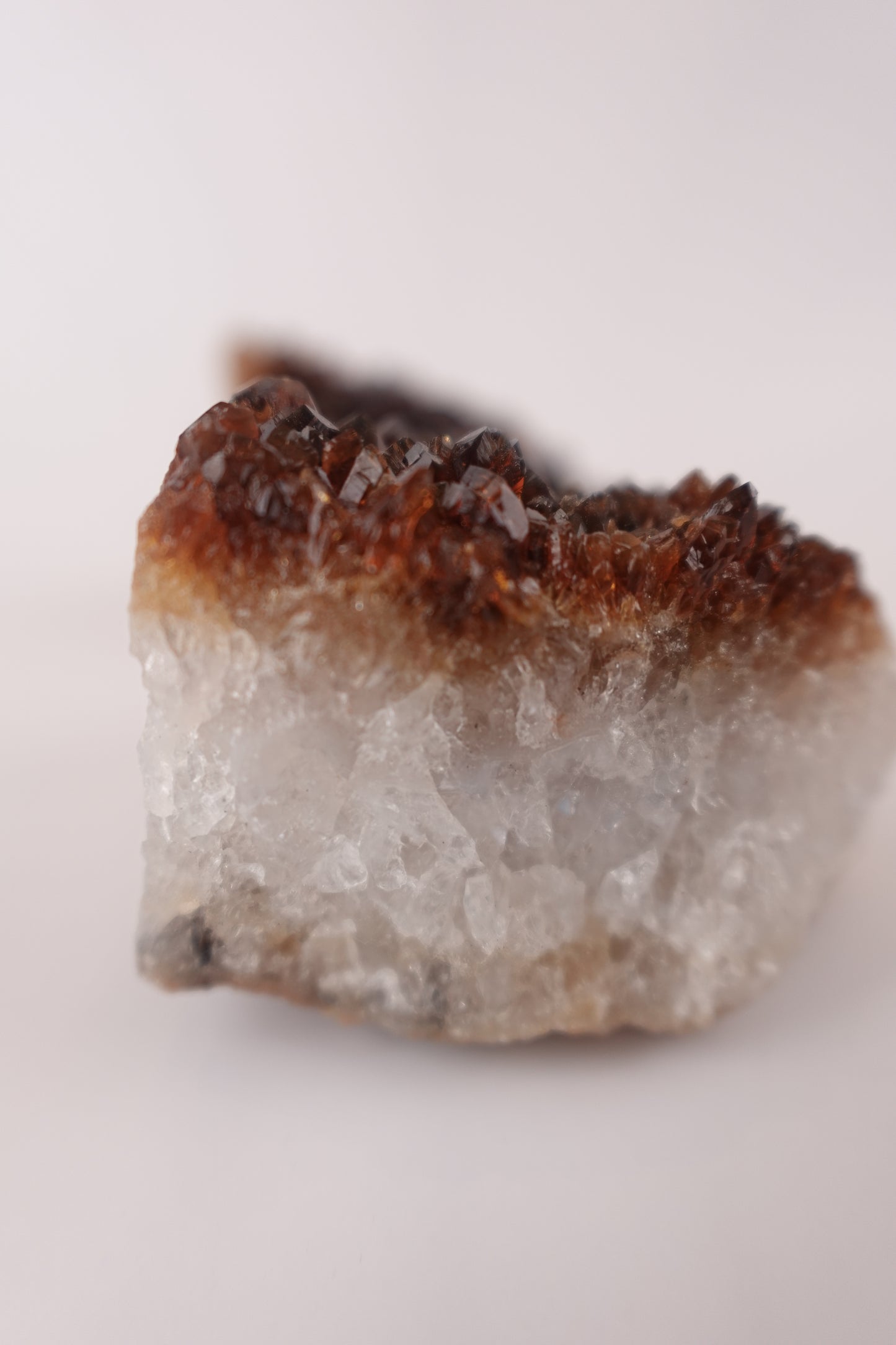 Citrine Geode – Citrine Geode for Prosperity and Positive Energy