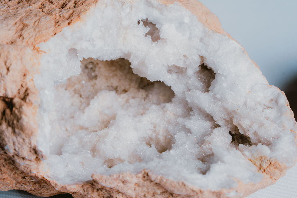 Clear Natural Quartz Druzy Geode – Crystal for Clarity, Balance, and Amplified Energy