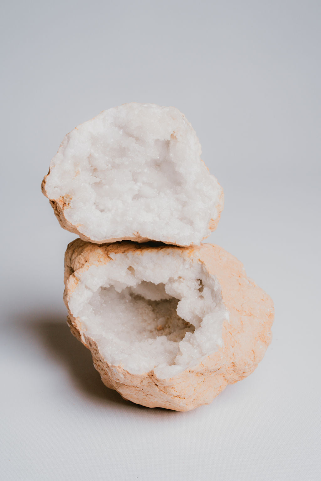 Clear Natural Quartz Druzy Geode – Crystal for Clarity, Balance, and Amplified Energy