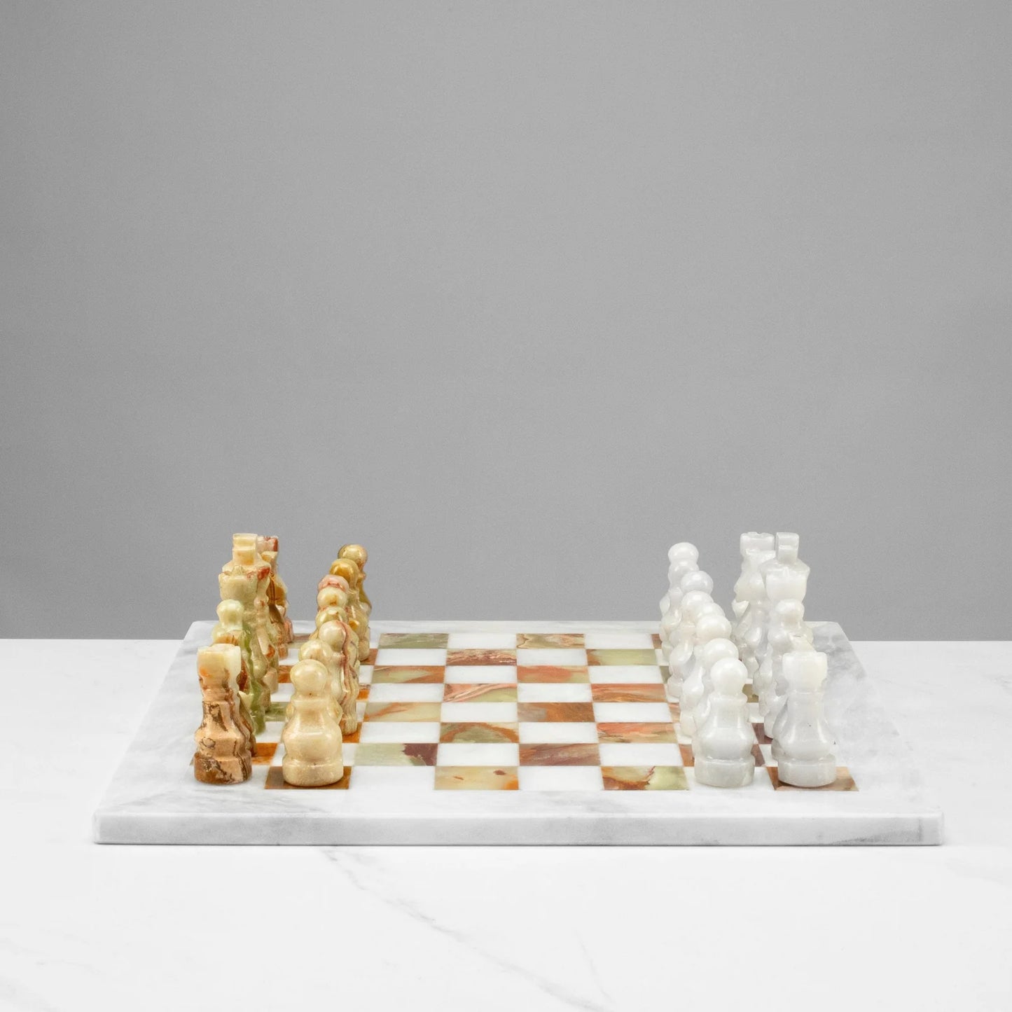 Emerald-Onyx-Chess-Set-for-Elegance-Play-and-Sophisticated-Decor