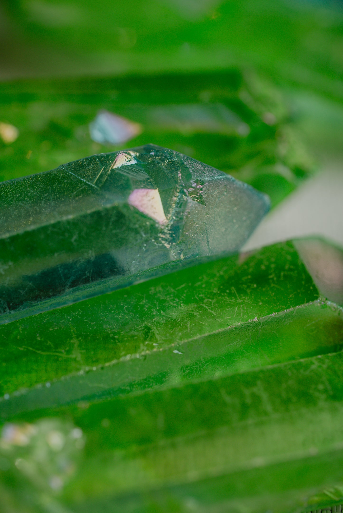 Green Aura – Titanium Green Crystal Point for Renewal and Energetic Balance