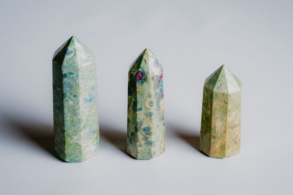 Decorative-Green-Ruby-Fuchsite-Tower-for-Strength-Harmony-and-Emotional-Balance