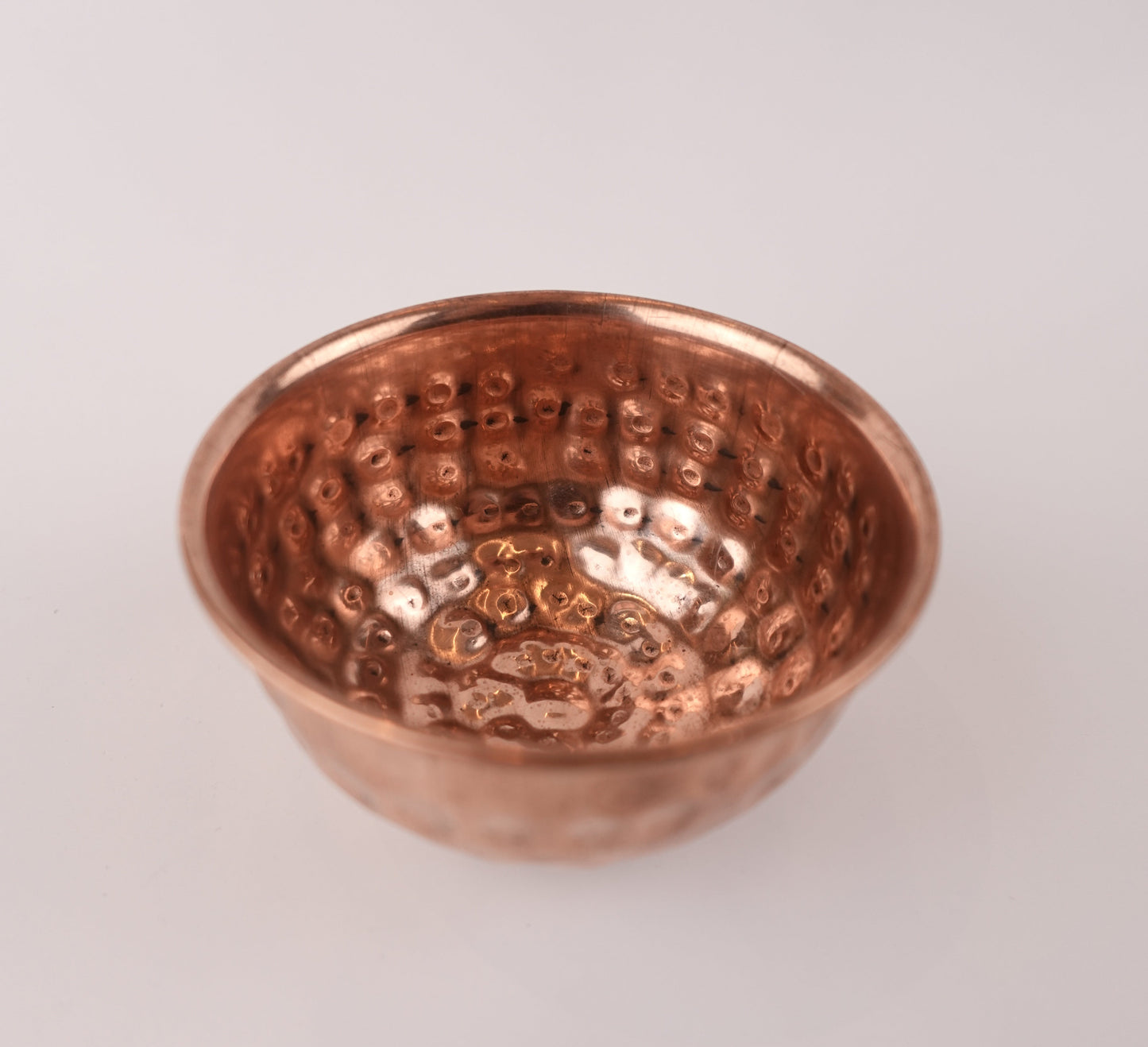 Hand-Hammered Copper Offering Bowl – Ritual Craftsmanship for Incense, Resins, and Altars
