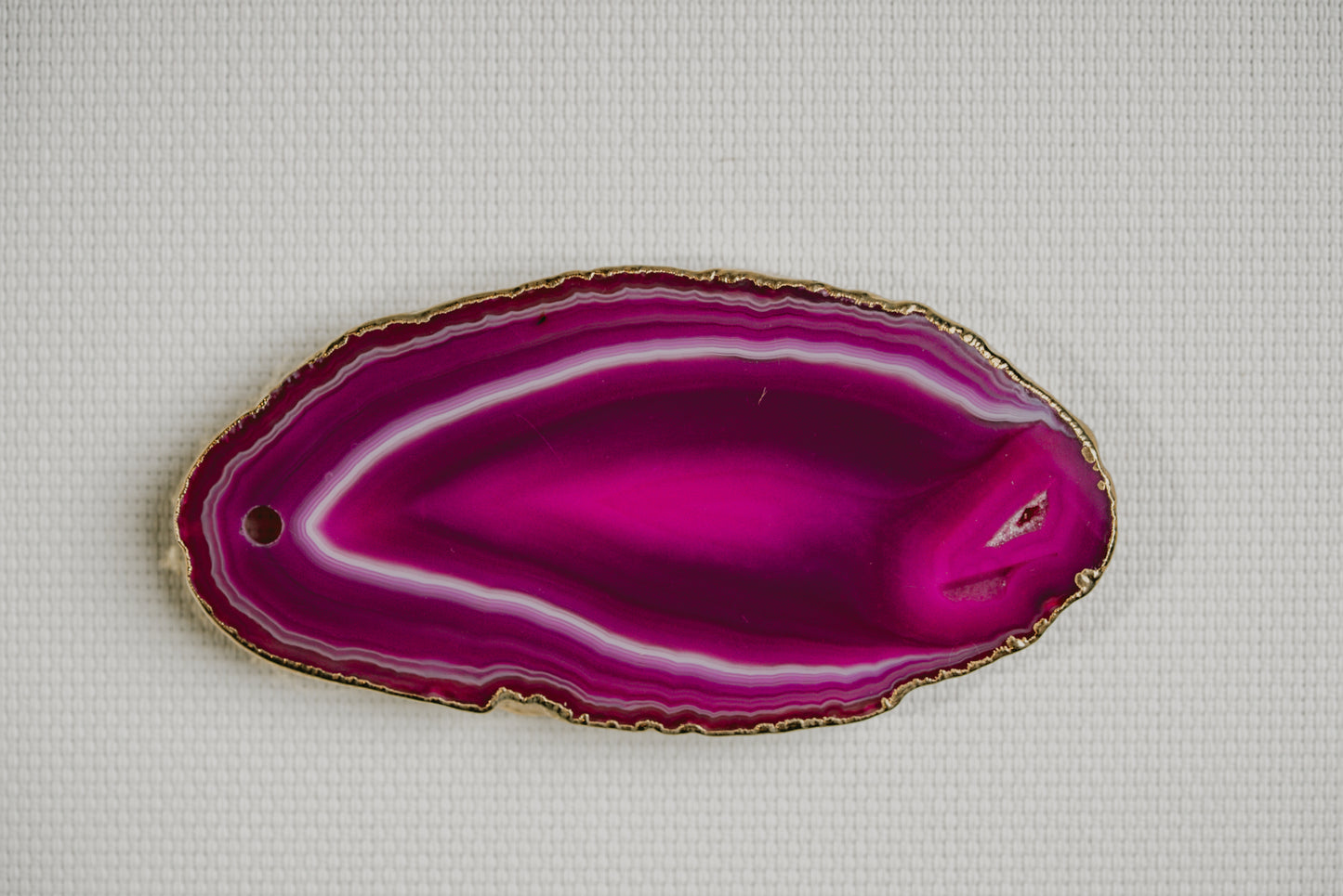 Luna Veil – Natural Agate Slice with Plated Edge for Protection and Versatile Décor