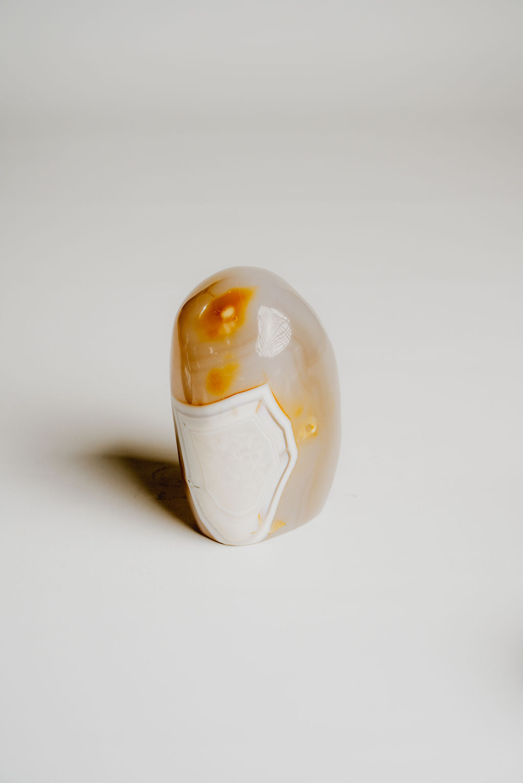 Orca Agate Free Form – Decorative Orca Agate Stone for Emotional Strength and Grounding Energy