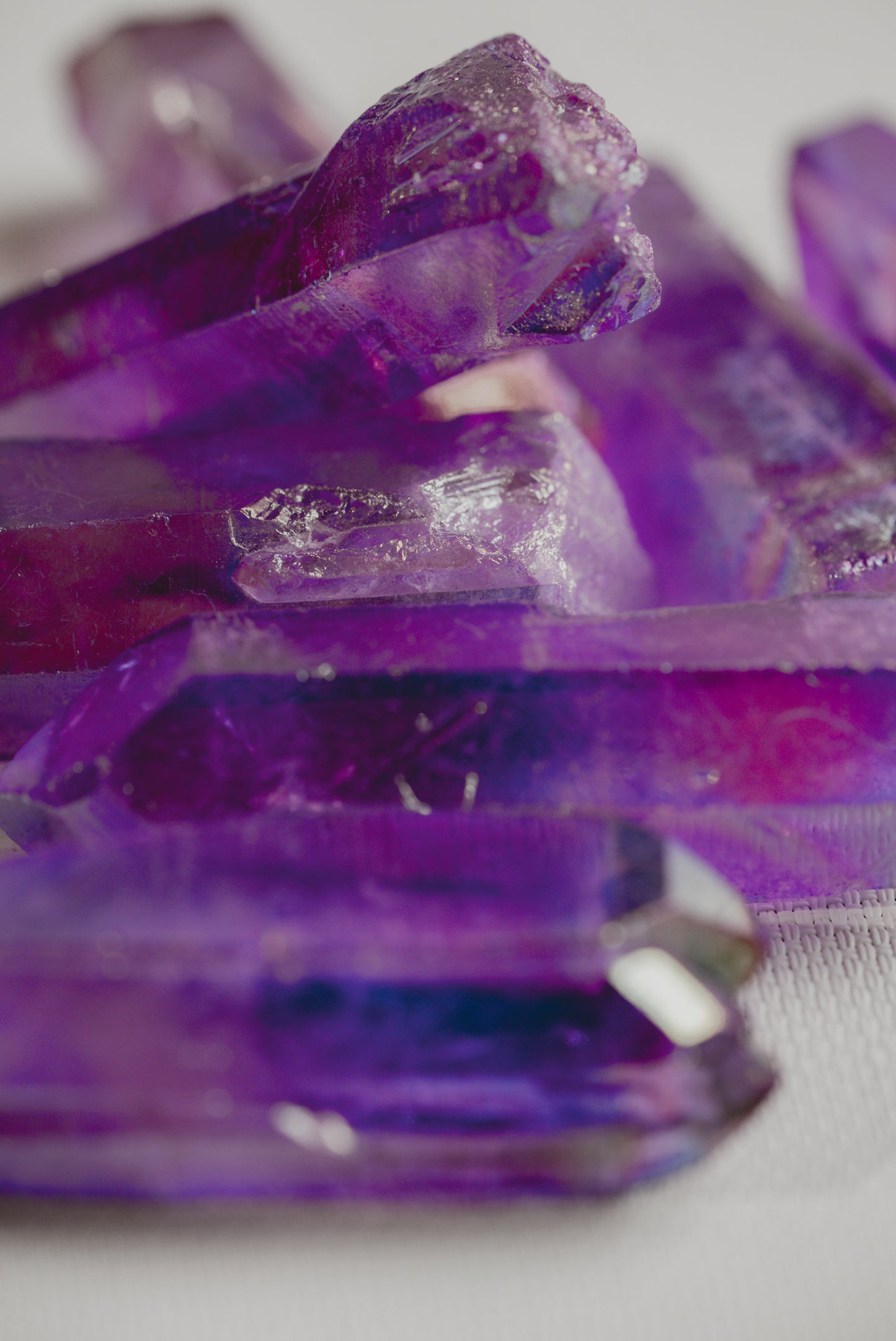 Purple Aura – Titanium Aura Purple Points for Protection and Spiritual Alignment