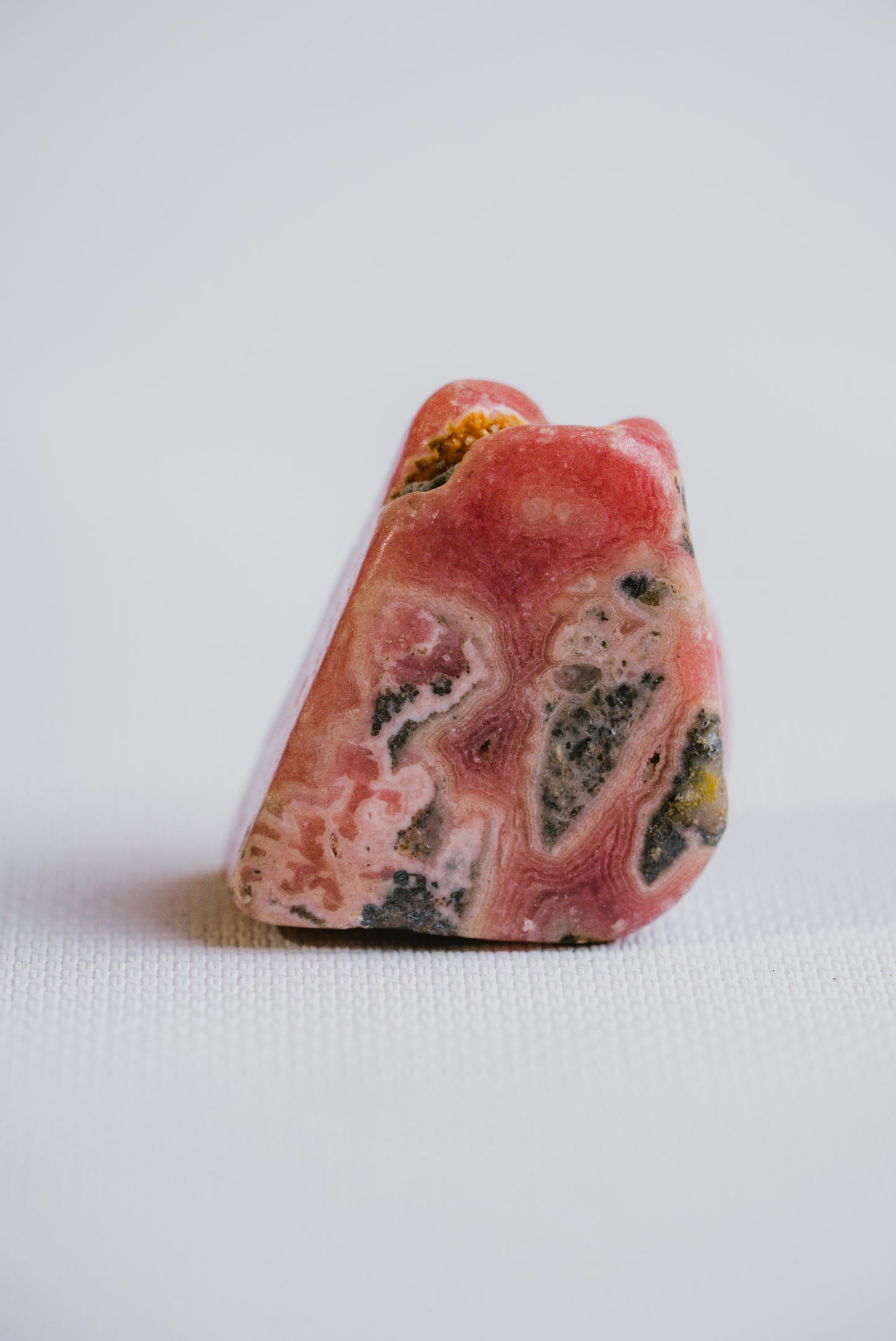 Rhodochrosite Pocket Crystal – Gentle Stone for Self-Love, Emotional Healing, and Inner Balance