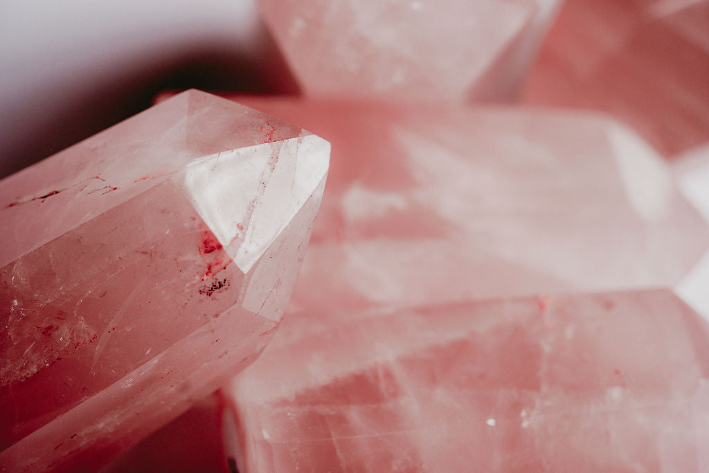Rose Quartz Crystal Tower – Decorative Rose Quartz Tower for Love, Harmony, and Emotional Clarity