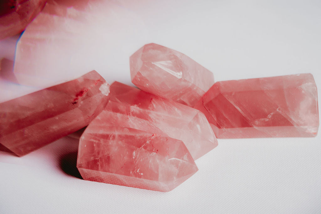 Rose Quartz Crystal Tower – Decorative Rose Quartz Tower for Love, Harmony, and Emotional Clarity
