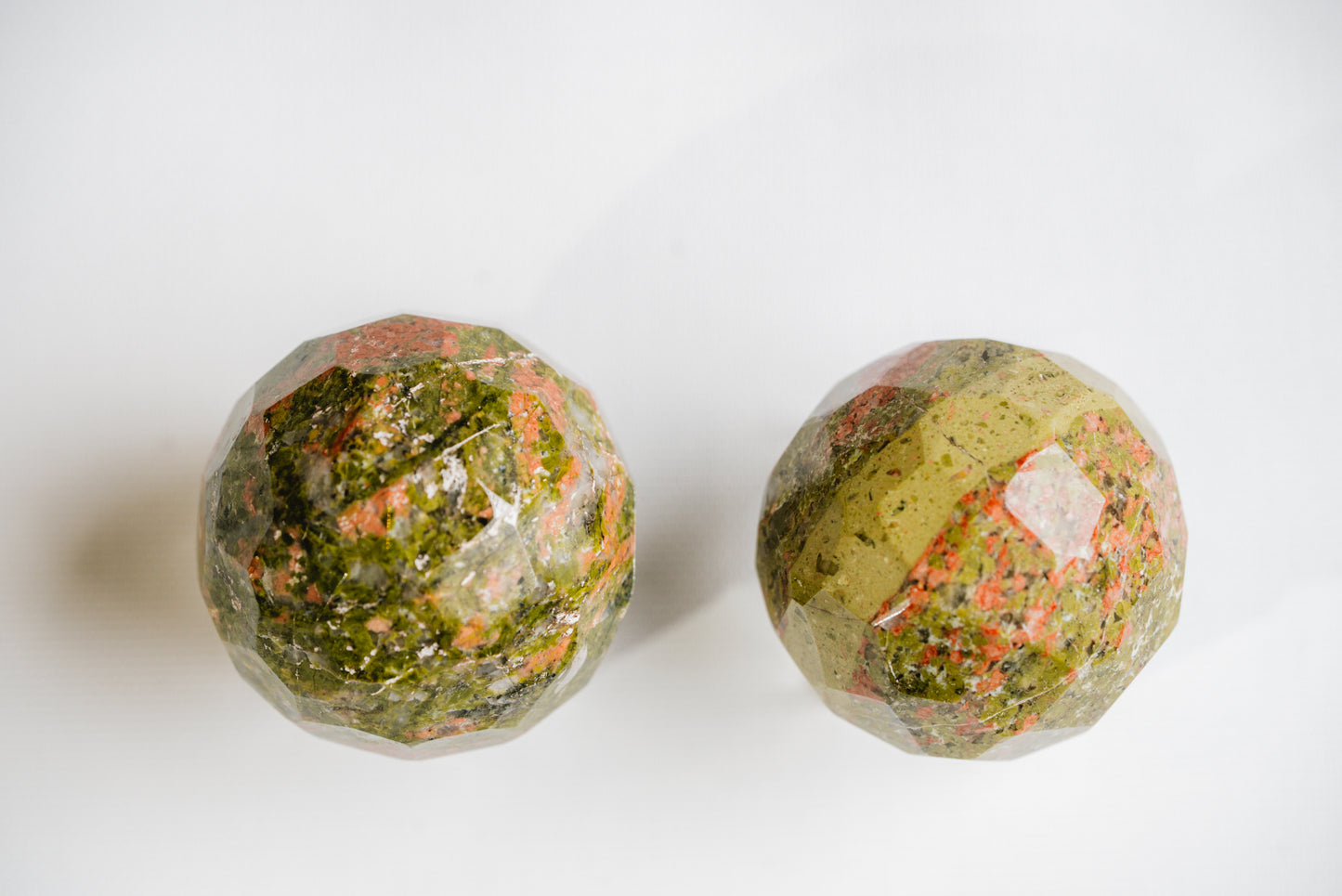 Unakite Faceted Spheres – Faceted Unakite Spheres for Emotional Healing and Energy Balance