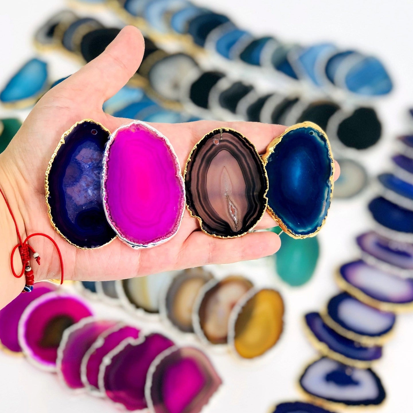 Luna Veil – Natural Agate Slice with Plated Edge for Protection and Versatile Décor