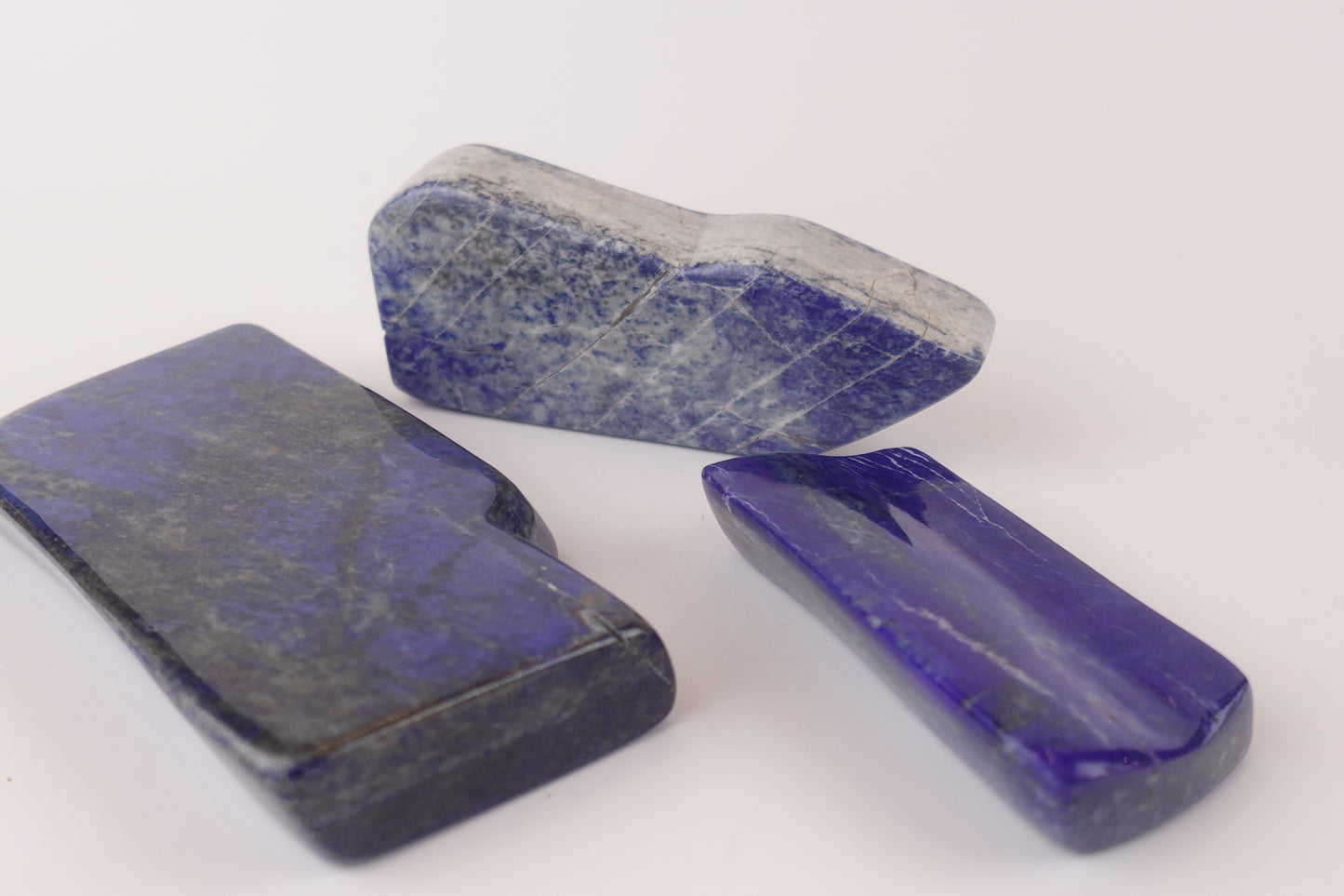 Lapis Lazuli Free Form – Stone of Wisdom for Mental Focus, Clarity, and Timeless Elegance