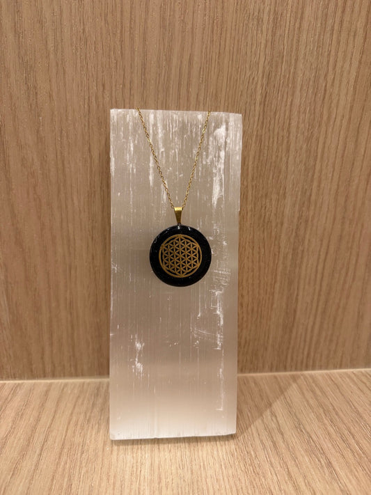 Orgonite Necklace "Flower of Life"