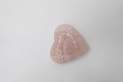 Rose Quartz Heart Shape – Decorative Rose Quartz Heart for Love, Harmony, and Emotional Clarity