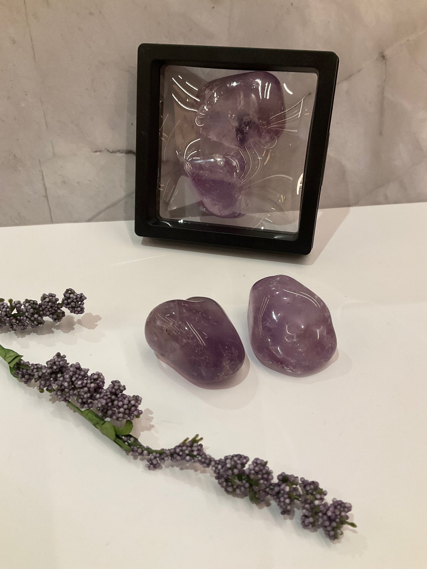Tumbled Gemmy Amethyst Crystals