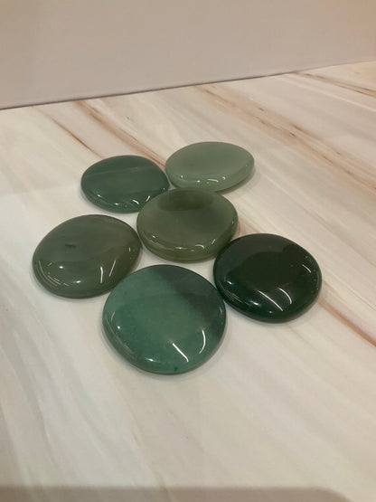 Green Aventurine Disc Palm Stone – Abundance and Positive Energy