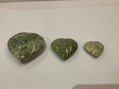 Serpentine Heart – Decorative Serpentine Heart for Love, Balance, and Natural Connection
