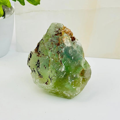 Verdant Clarity – High-Grade Green Fluorite Cluster for Healing and Mental Clarity