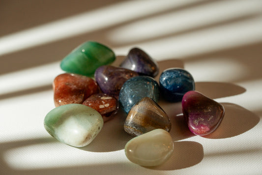 Natural-Stone-for-Stability-Organic-Beauty-and-Energetic-Balance