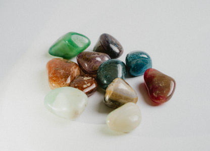 Agate Pocket Crystal – Natural Stone for Stability, Organic Beauty, and Energetic Balance