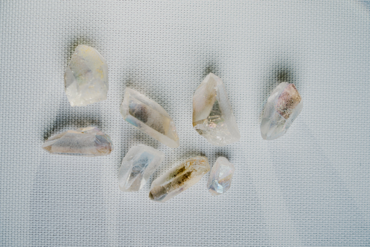 Aura Quartz Crystal Points – High-Vibration Crystals for Mindfulness, Clarity, and Emotional Elevation