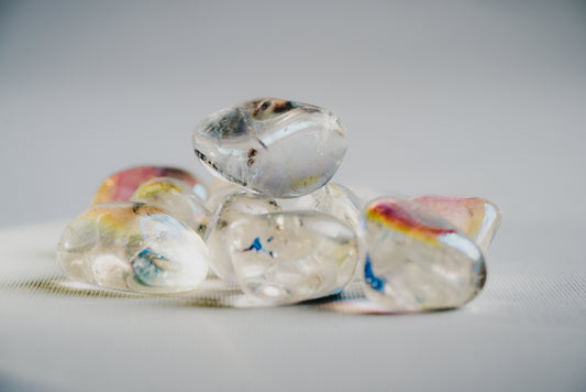 Aura Quartz – High-Vibration Pocket Crystal for Mindfulness and Emotional Elevation