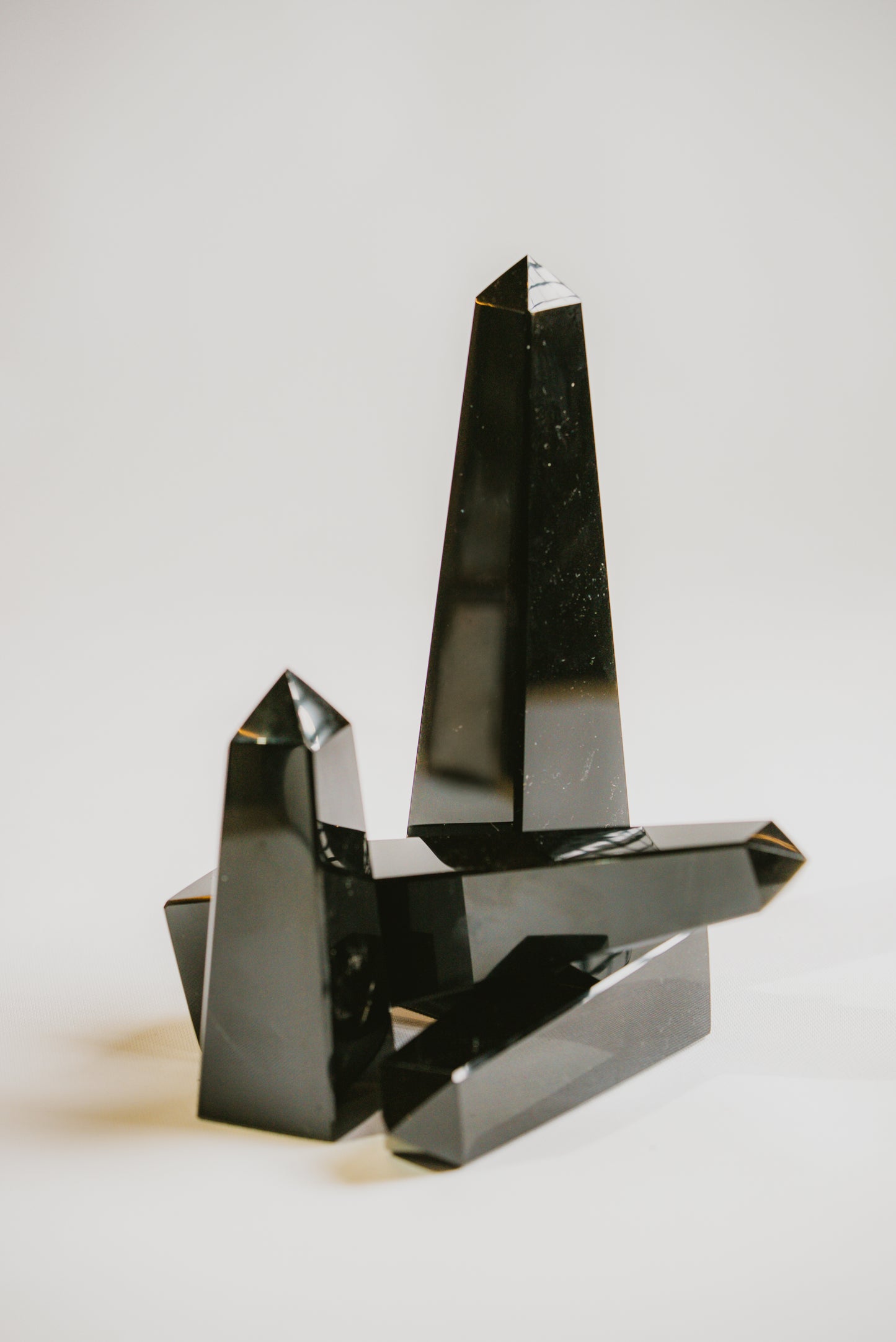 Black Obsidian Tower – Protective and Grounding Crystal in Natural Volcanic Glass