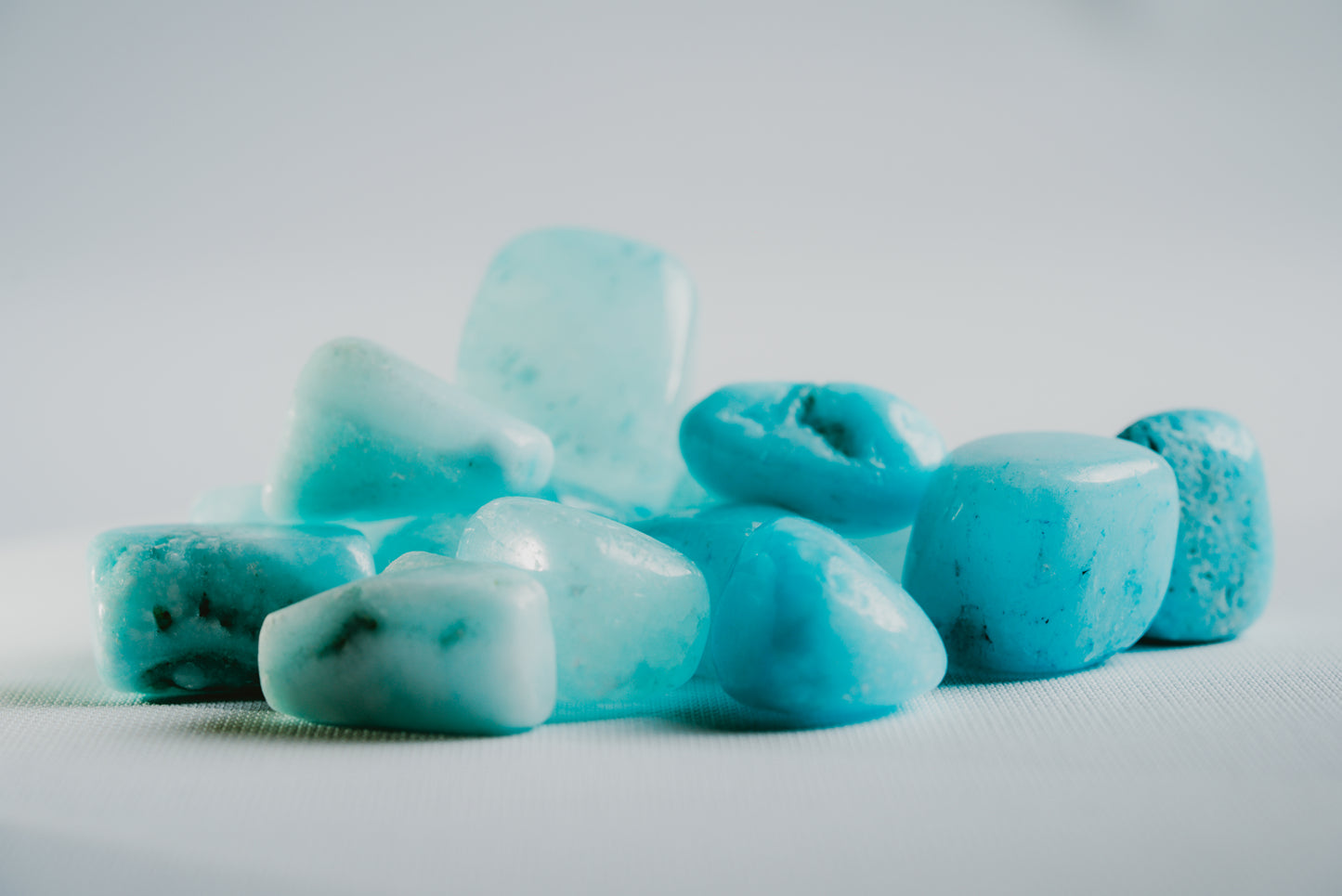 Blue Calcite Pocket Crystal – Natural Stone for Tranquility, Balance, and Gentle Elegance