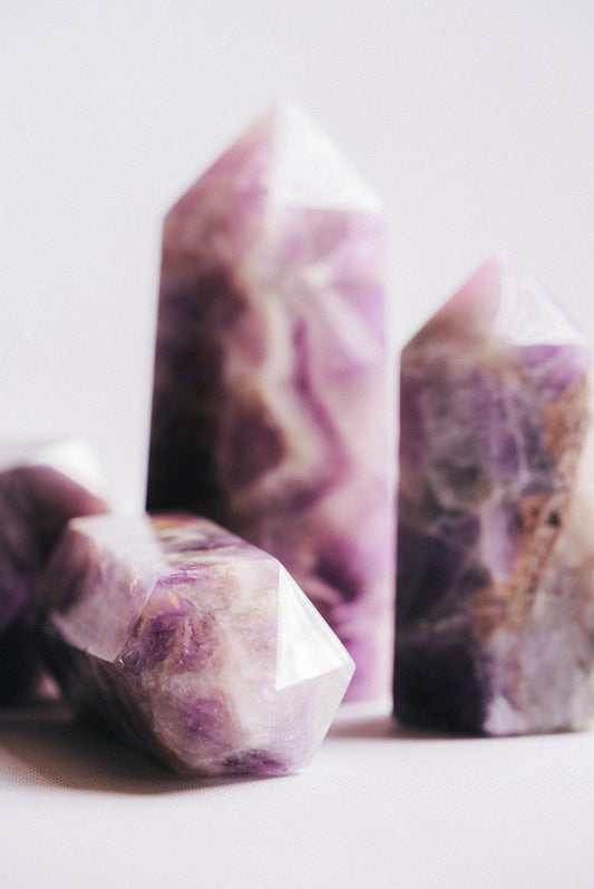 Chevron Amethyst Tower – Decorative Chevron Amethyst Tower for Clarity, Balance, and Natural Style
