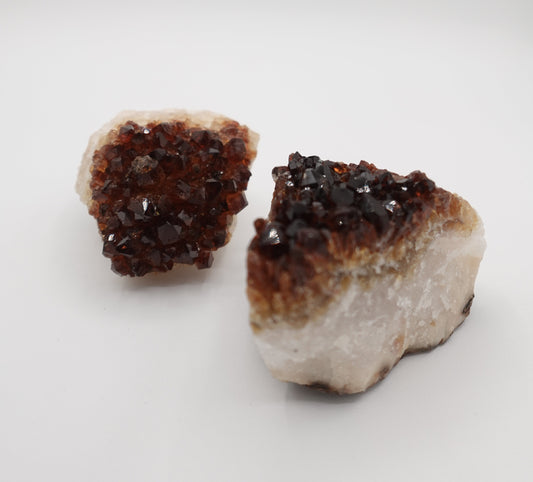 Geode -Small-Citrine-Geode-for-Prosperity-and-Positive-Energy