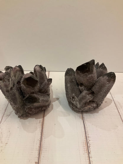 Cluster (Medium) – Grounding, Transformation, and Inner Strength