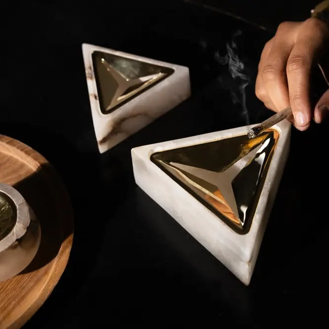 Decorative-Alabaster-Marble-and-Brass-Box-for-Sophisticated-Spaces