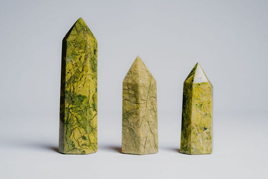 Green Jade Crystal Tower – Protection, Balance, and Timeless Elegance