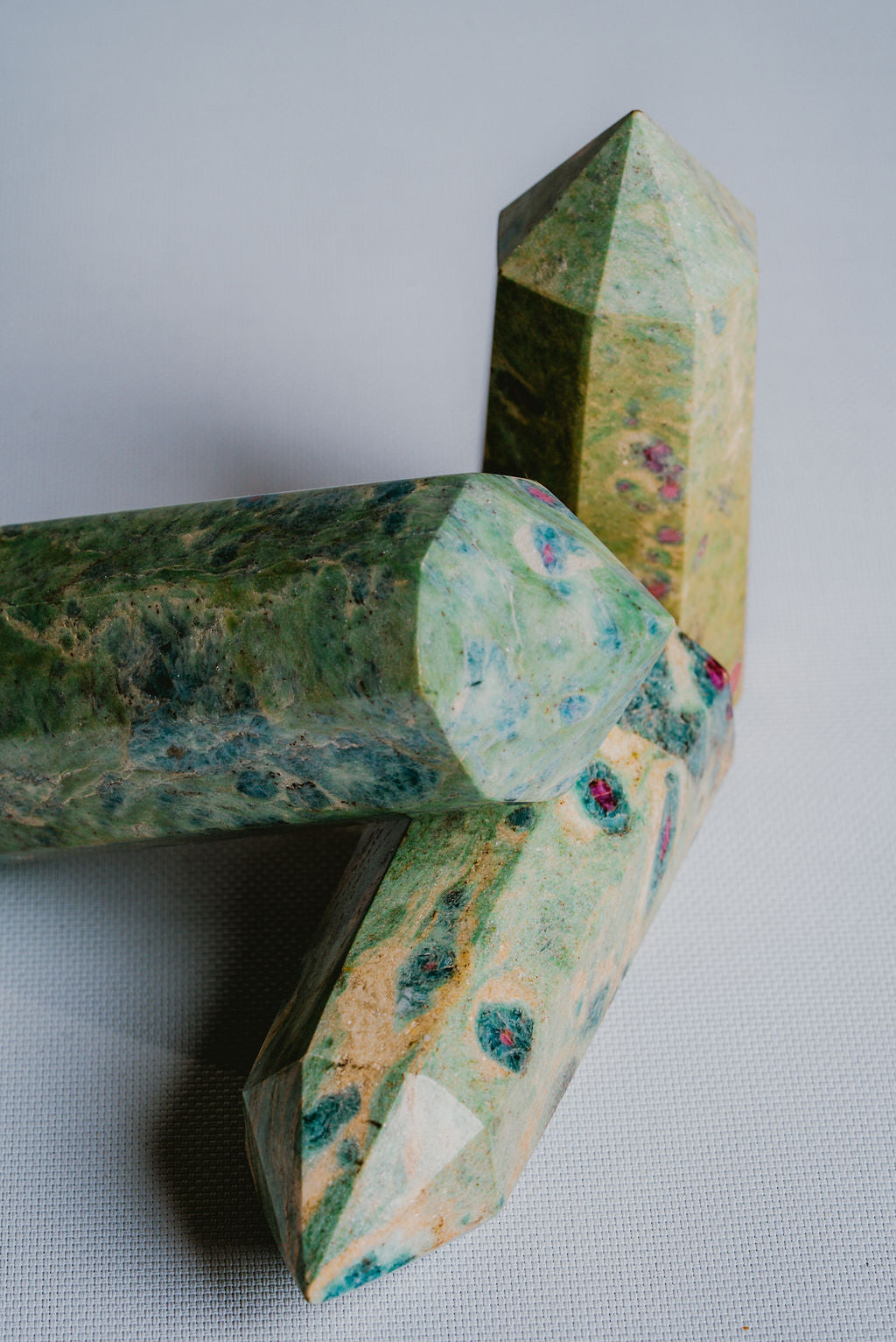 Green Ruby Fuchsite Tower – Decorative Green Ruby Fuchsite Tower for Strength, Harmony, and Emotional Balance
