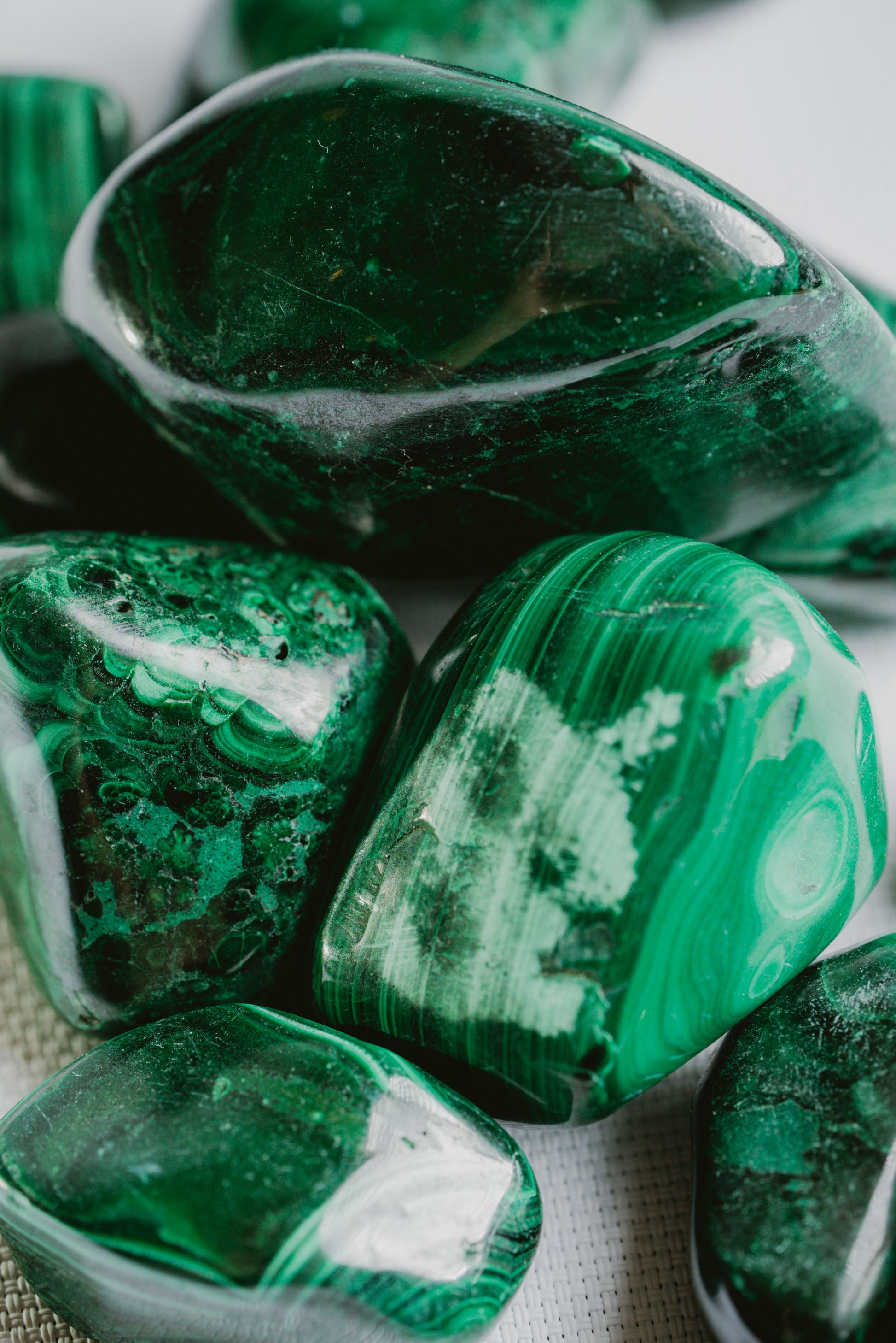 Crystal -Stone-of-Protection-Grounding-and-Natural-Style