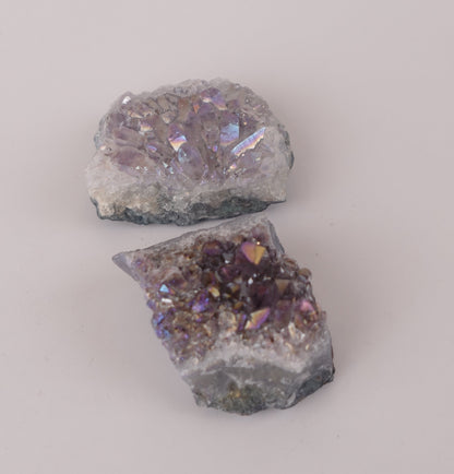 Mystic Glow – Mini Amethyst Aura Crystal for Clarity and Spiritual Elevation
