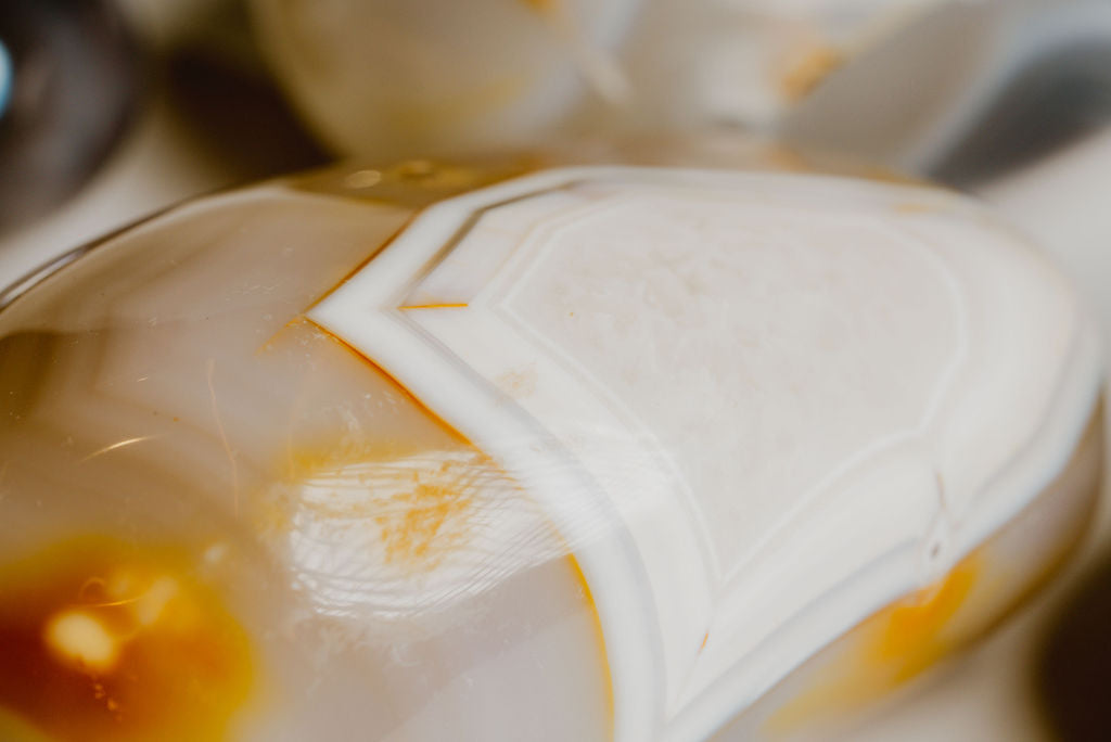 Orca Agate Free Form – Decorative Orca Agate Stone for Emotional Strength and Grounding Energy