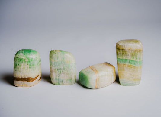 Decorative-Pistachio-Calcite-for-Mental-Clarity-and-Relaxation