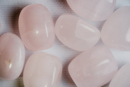 Rose Quartz Pocket Crystal – Gentle Stone for Love, Emotional Clarity, and Harmony