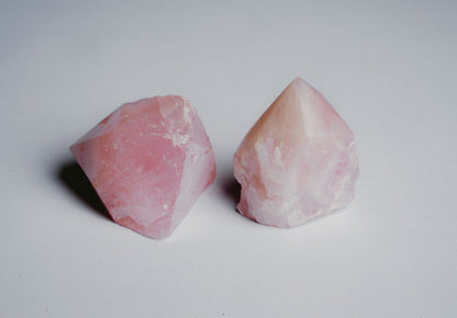 Rose Quartz Raw Point – Love, Harmony, and Emotional Clarity
