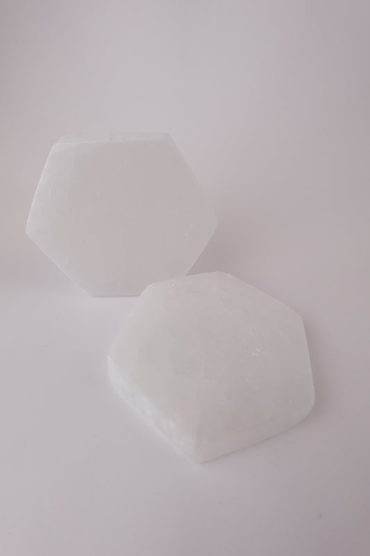 Selenite Hexagon – Decorative Selenite Hexagon for Clarity, Balance, and Energy Cleansing