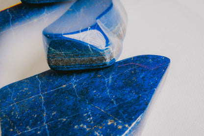 Self-Standing Lapis Lazuli Set – Decorative Lapis Lazuli Figures for Wisdom and Mental Clarity