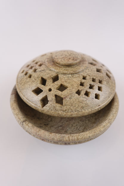 Soapstone Incense Pot – Handcrafted Piece for Rituals, Meditation, and Spatial Harmony