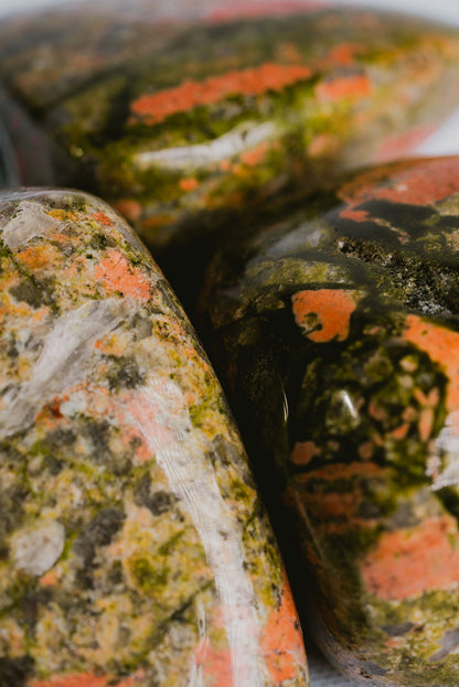 Unakite Free Form – Unakite Stone for Balance and Connection to Nature